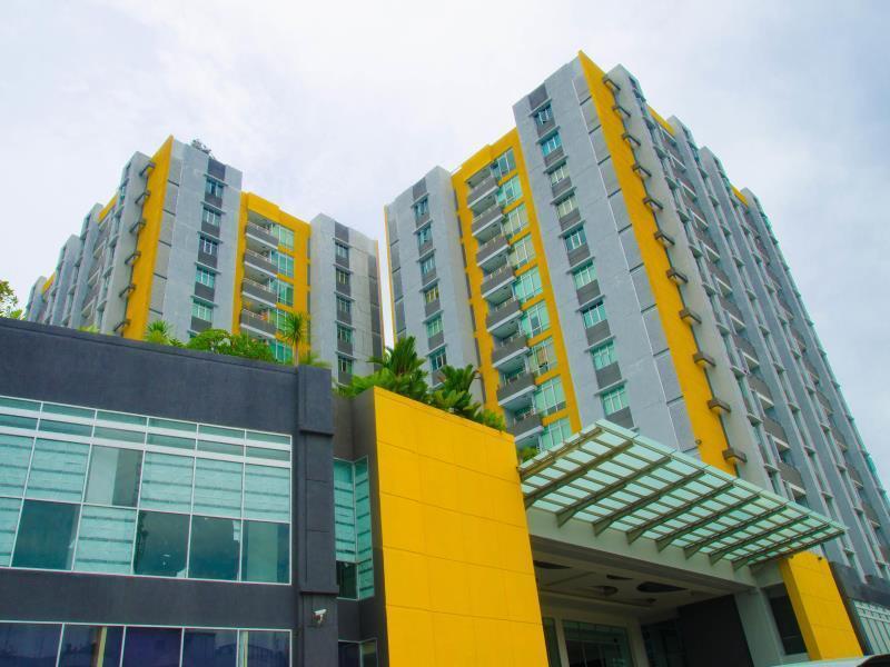 Royal Suite Condotel Medan Buitenkant foto