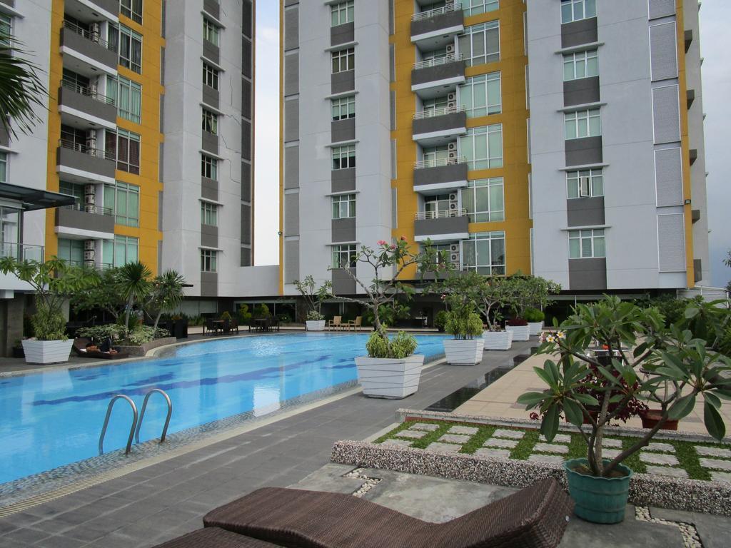 Royal Suite Condotel Medan Buitenkant foto