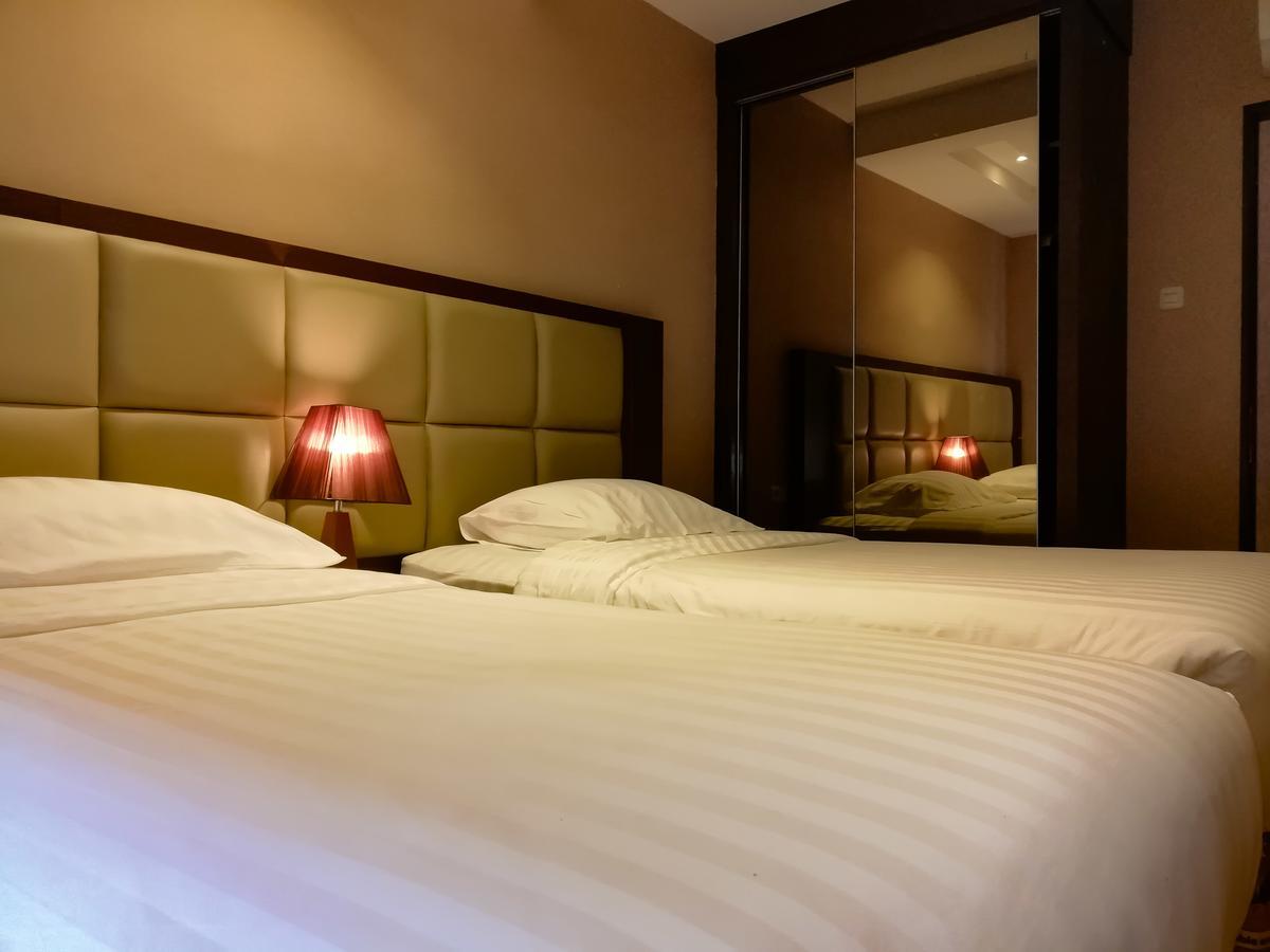 Royal Suite Condotel Medan Buitenkant foto