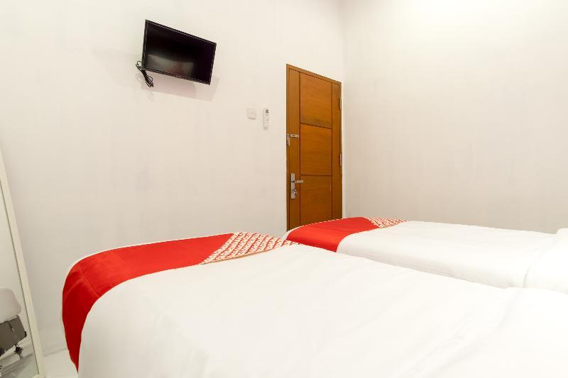 Royal Suite Condotel Medan Buitenkant foto